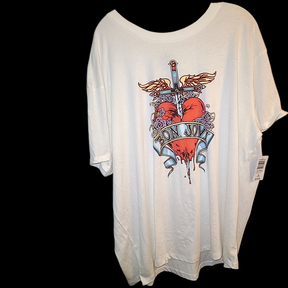 NWT Torrid Bon Jovi T-Shirt 2X 18-20 White Relaxed Fit Cotton Boxy Tee